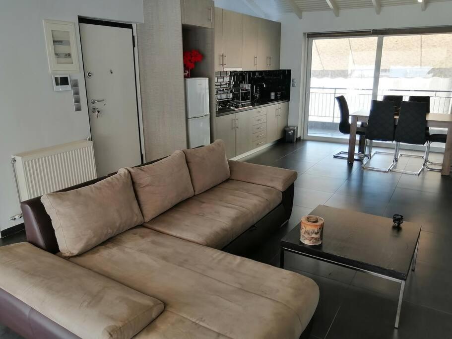 Manolis Loft Apartment Piraeus Luaran gambar