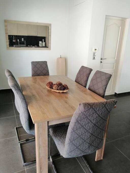Manolis Loft Apartment Piraeus Luaran gambar