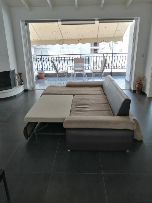 Manolis Loft Apartment Piraeus Luaran gambar