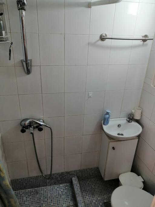 Manolis Loft Apartment Piraeus Luaran gambar